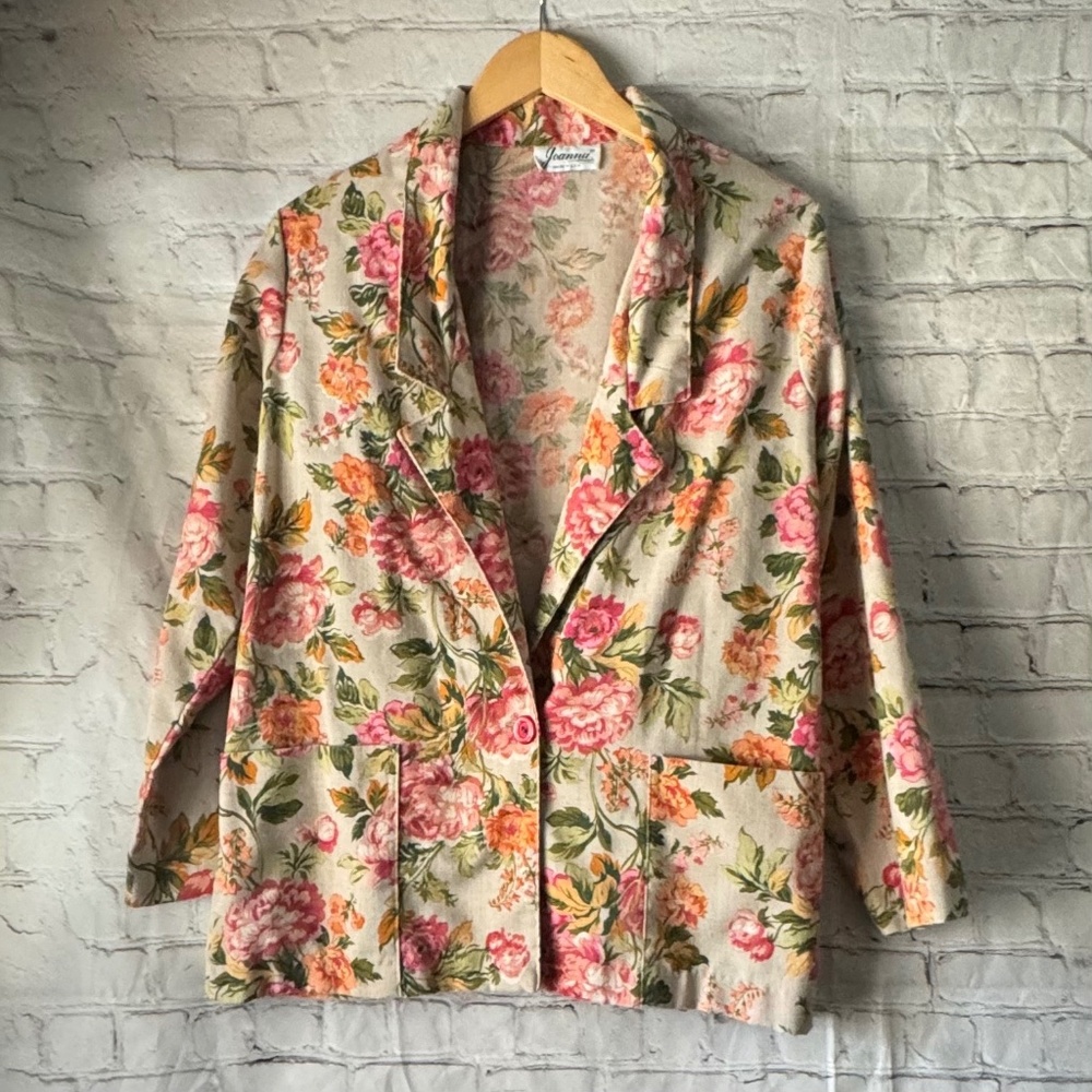 Vintage Joanna Floral Blazer-no size tag